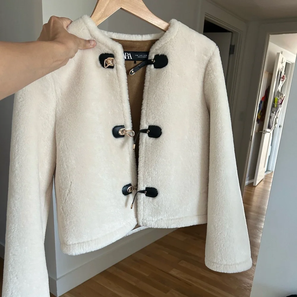 Perfect condition open face chic thick jacket - Picture 1 of 4